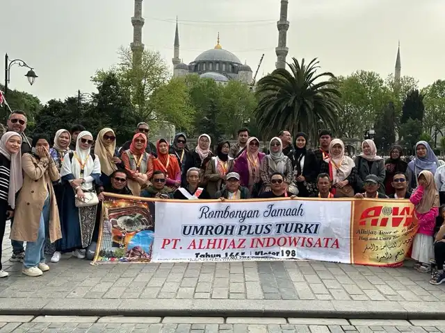 Jamaah Alhijaz Umroh Plus Turki Blue Mosque